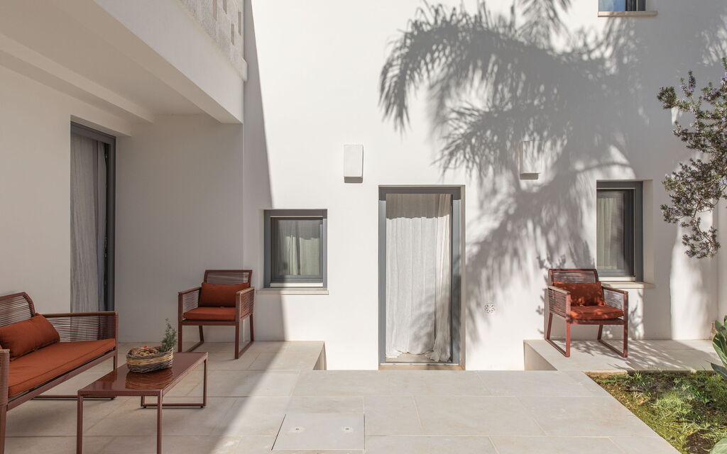 Villa Arancio: Attività, Balcone / Terrazza / Patio, Benessere, Caratteristiche, Cibo, Cucina, Estate, Esterni, Piscina, Primavera, Servizi