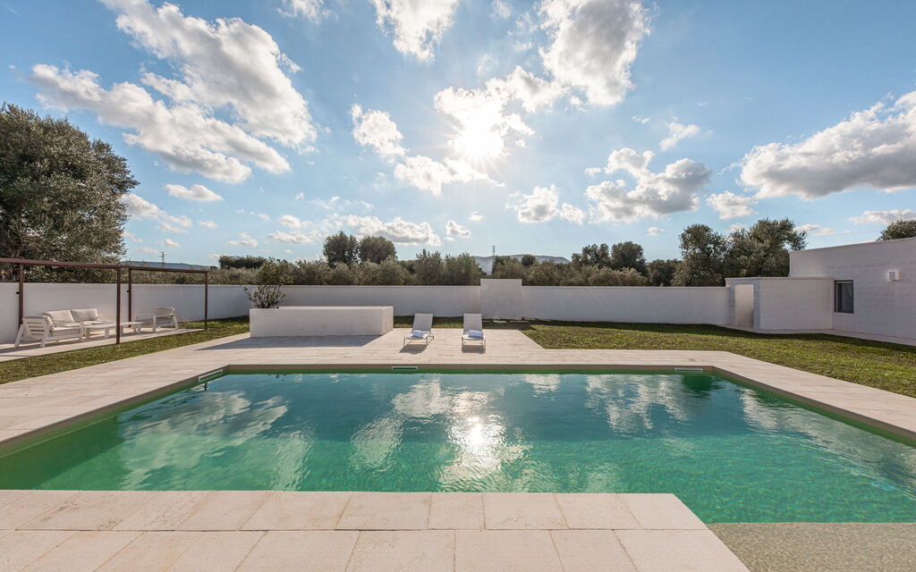 Villa Arancio: Attività, Balcone / Terrazza / Patio, Benessere, Caratteristiche, Cibo, Cucina, Estate, Esterni, Piscina, Primavera, Servizi