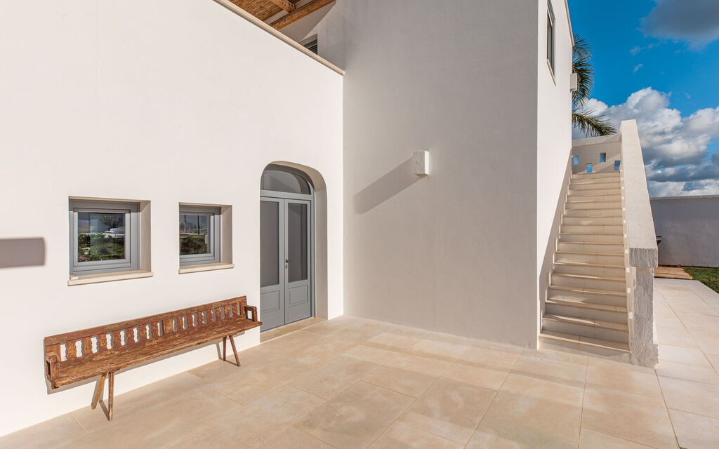 Villa Arancio: Attività, Balcone / Terrazza / Patio, Benessere, Caratteristiche, Cibo, Cucina, Estate, Esterni, Piscina, Primavera, Servizi