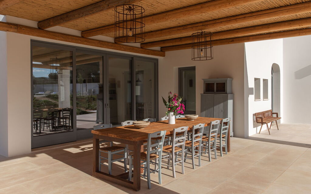 Villa Arancio: Attività, Balcone / Terrazza / Patio, Benessere, Caratteristiche, Cibo, Cucina, Estate, Esterni, Piscina, Primavera, Servizi