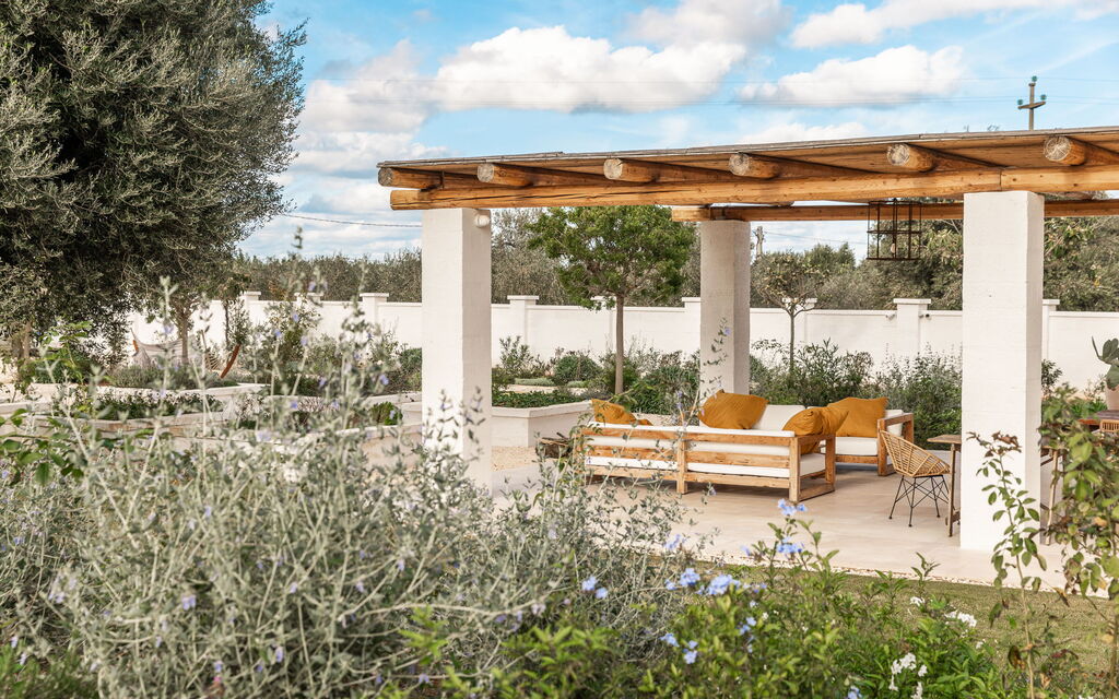 Villa Arancio: Attività, Balcone / Terrazza / Patio, Benessere, Caratteristiche, Cibo, Cucina, Estate, Esterni, Piscina, Primavera, Servizi