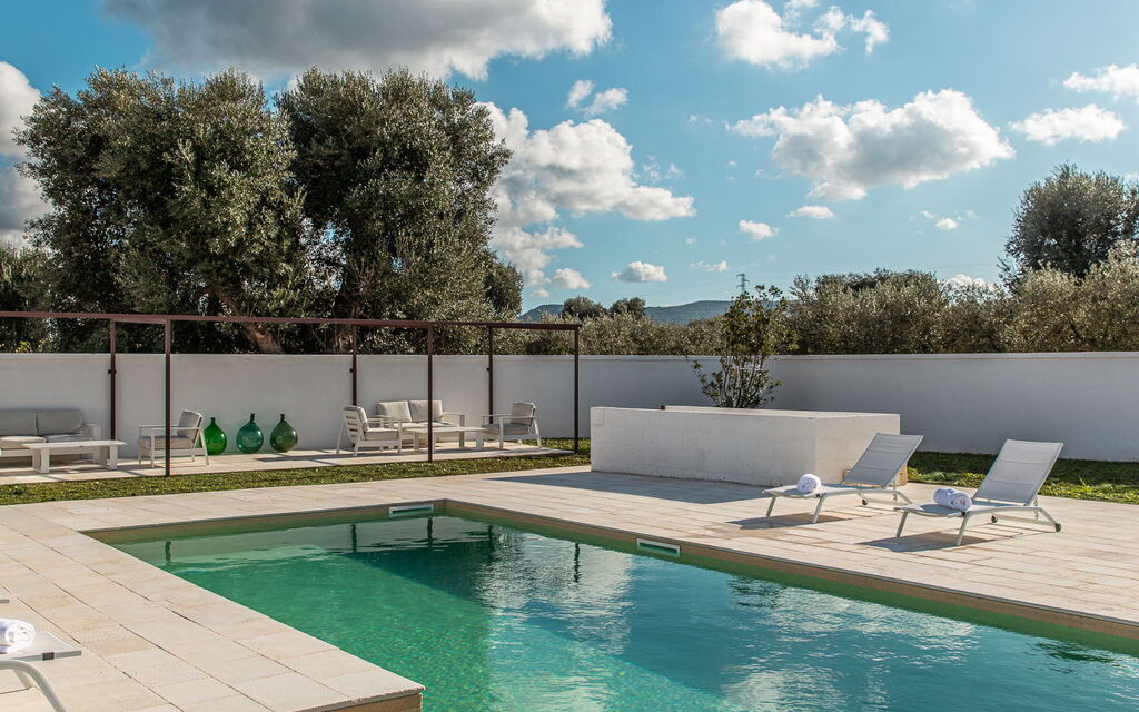 Villa Arancio: Attività, Balcone / Terrazza / Patio, Benessere, Caratteristiche, Cibo, Cucina, Estate, Esterni, Piscina, Primavera, Servizi