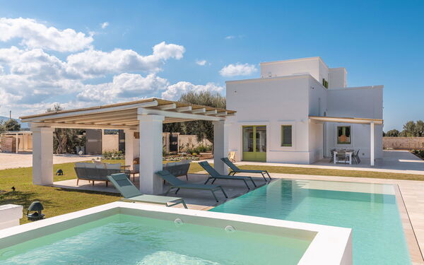 Villa Sensation Green: Activities, Amenities, Balcony / Terrace / Patio, Building Exterior, Main Entrance, Pool, Spring, Summer, Wellness