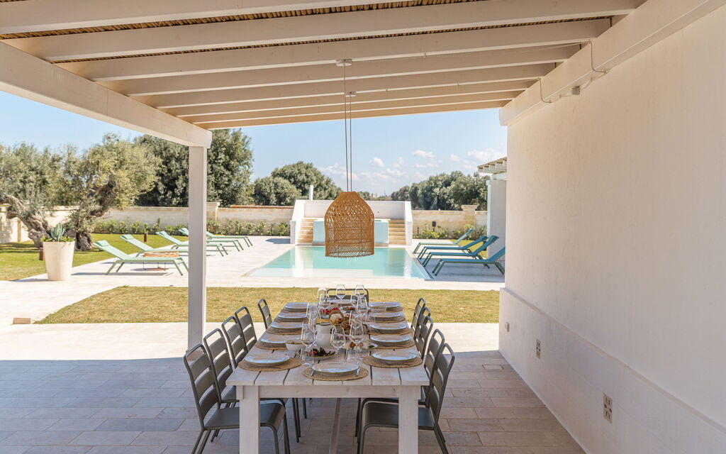 Villa Sensation Green: Attività, Balcone / Terrazza / Patio, Benessere, Caratteristiche, Entrata Principale, Estate, Esterni, Piscina, Primavera