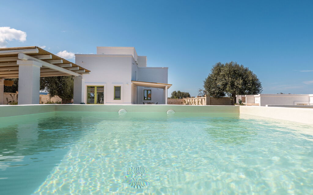 Villa Sensation Green: Attività, Balcone / Terrazza / Patio, Benessere, Caratteristiche, Entrata Principale, Estate, Esterni, Piscina, Primavera