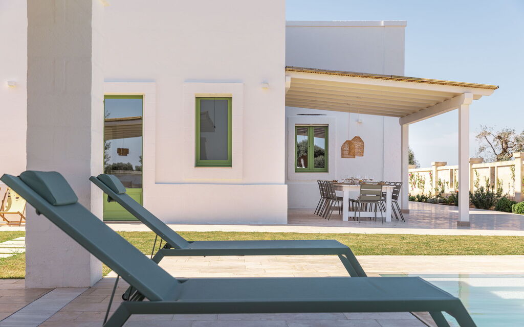 Villa Sensation Green: Attività, Balcone / Terrazza / Patio, Benessere, Caratteristiche, Entrata Principale, Estate, Esterni, Piscina, Primavera