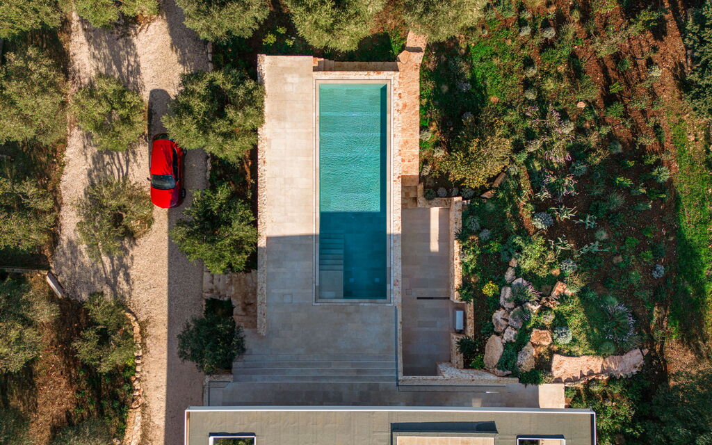 Villa Valeria: Attività, Entrata Principale, Estate, Esterni, Piscina, Primavera, Servizi