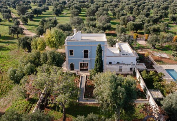 Villa Carratelli: Activities, Amenities, Balcony / Terrace / Patio, Building Exterior, Facilities, Garden, Main Entrance, Spring, Summer, Wellness