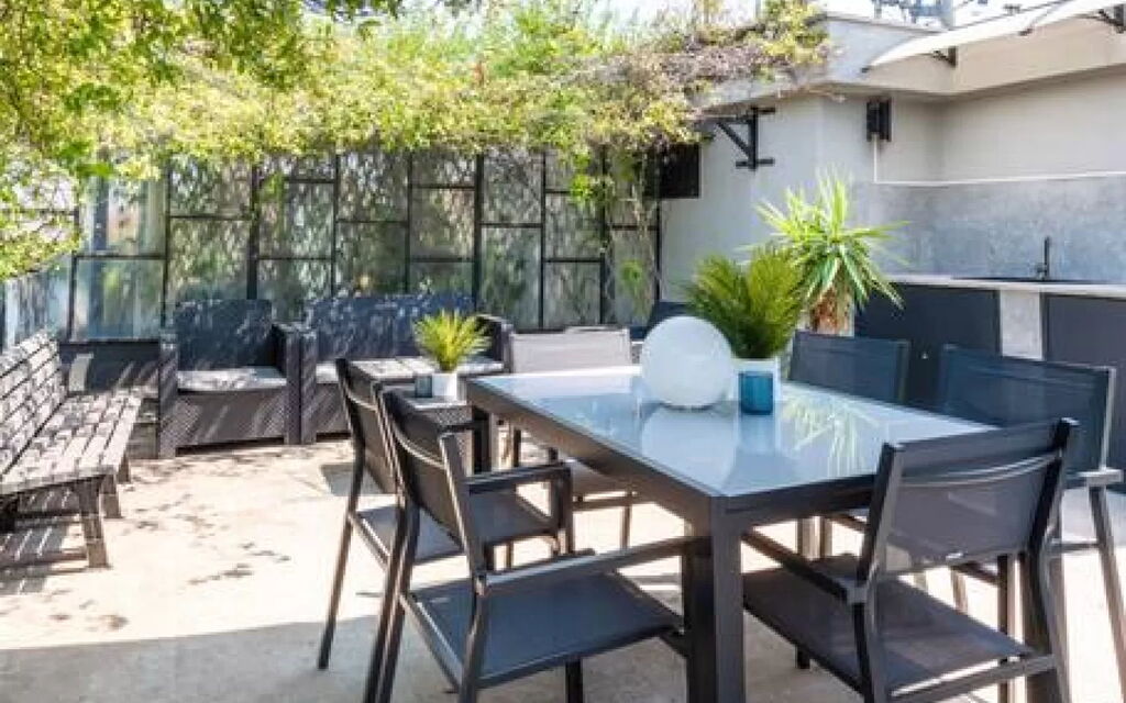 Donnini Apartment: Activities, Amenities, Balcony / Terrace / Patio, Building Exterior, Main Entrance, People, Spring, Summer
