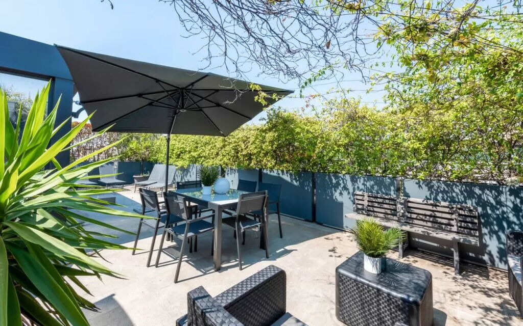 Donnini Apartment: Activities, Amenities, Balcony / Terrace / Patio, Building Exterior, Main Entrance, People, Spring, Summer