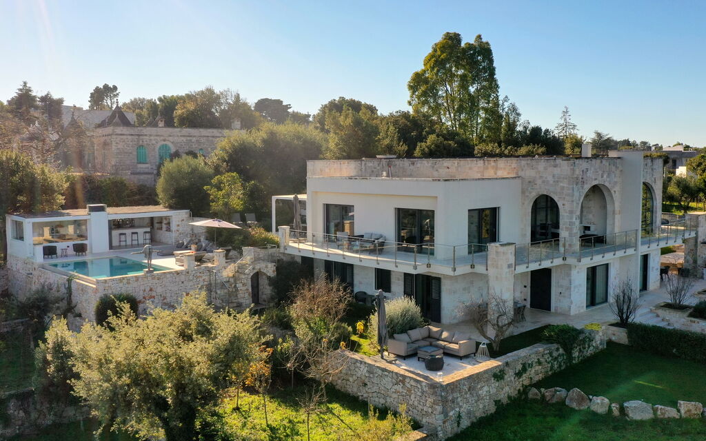 Villa Gioia: Activities, Amenities, Building Exterior, Garden, Main Entrance, People, Pool, Scenic View, Spring, Summer
