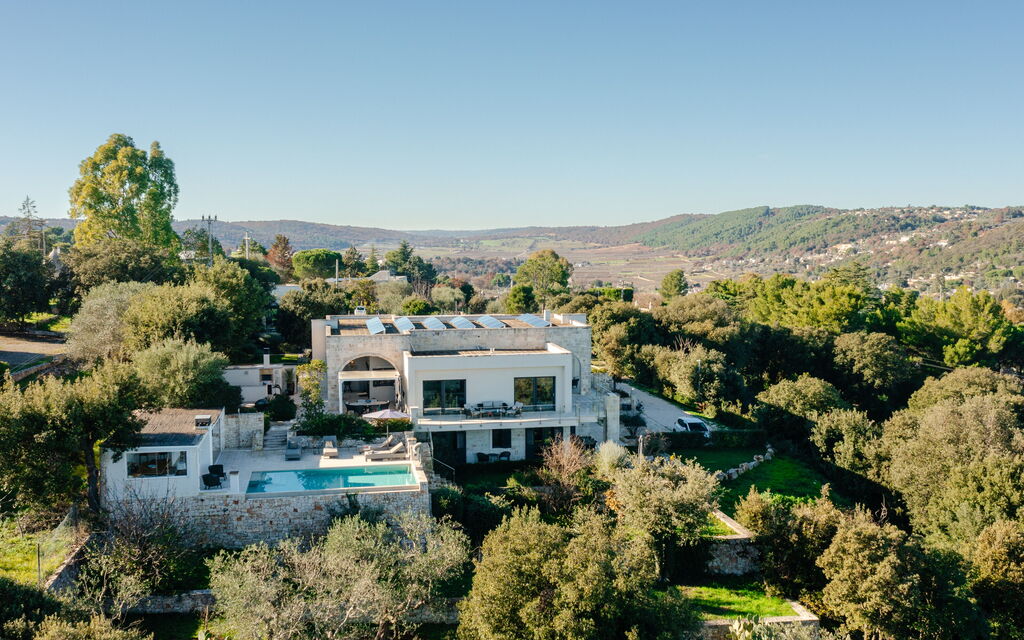 Villa Gioia: Activities, Amenities, Building Exterior, Garden, Main Entrance, People, Pool, Scenic View, Spring, Summer