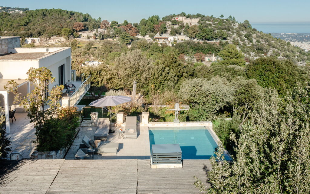 Villa Gioia: Activities, Amenities, Building Exterior, Garden, Main Entrance, People, Pool, Scenic View, Spring, Summer