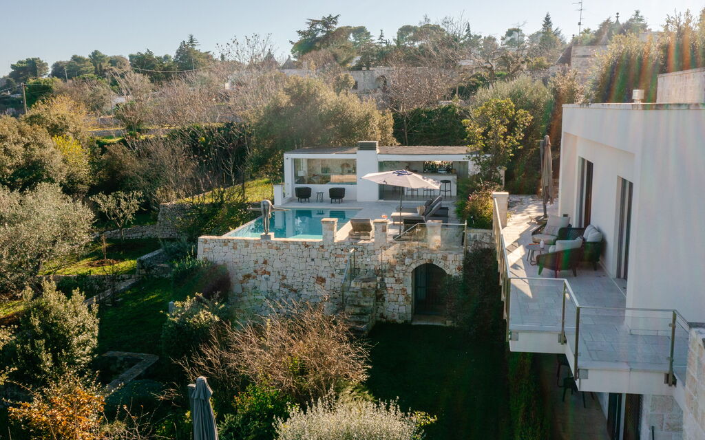 Villa Gioia: Activities, Amenities, Building Exterior, Garden, Main Entrance, People, Pool, Scenic View, Spring, Summer