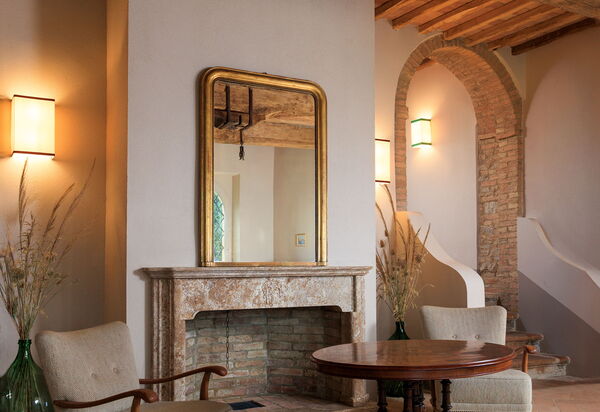 Villa Montello: Attività, Benessere, Caratteristiche, Entrata Principale, Estate, Esterni, Piscina, Primavera, Servizi