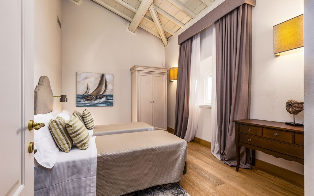 Villa Paola 14: Activities, Amenities, Balcony / Terrace / Patio, Building Exterior, Garden, Main Entrance, Pool, Room Detail, Spring, Summer