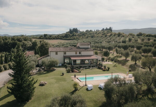 Villa Demetra: Attività, Balcone / Terrazza / Patio, Benessere, Città, Cucina, Estate, Esterni, Giardino, Piscina, Primavera, Servizi