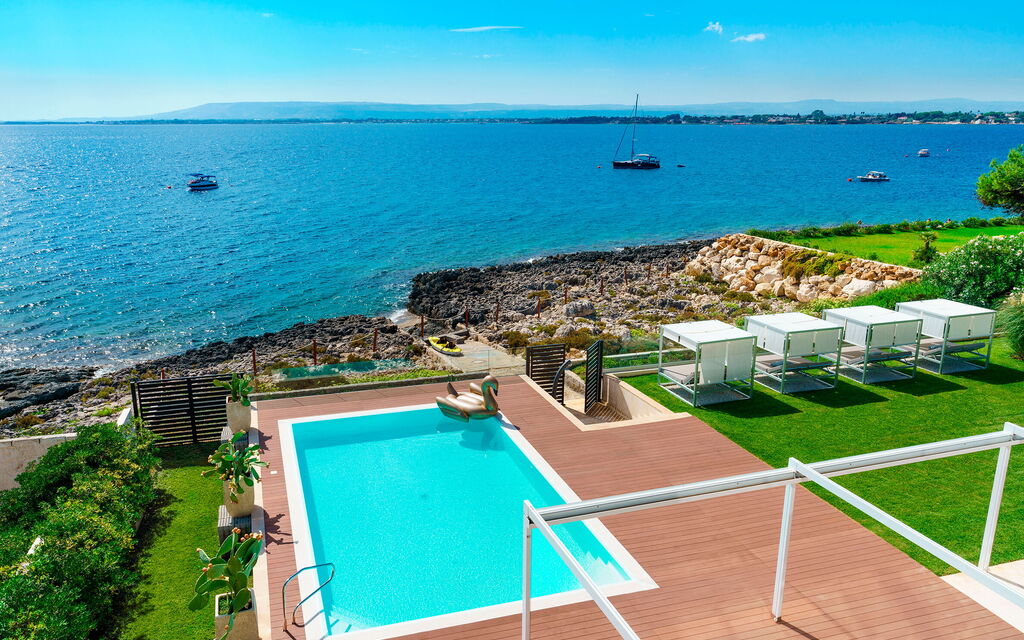 Villa Salvia: Activities, Amenities, Building Exterior, Garden, Spring, Summer