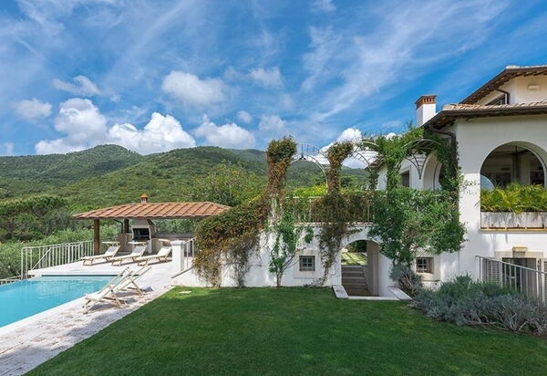 Villa Castiglione 14: all'aperto, Balcone / Terrazza / Patio, Caratteristiche, Estate, Esterni, Piscina, Primavera