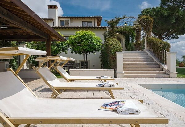 Villa Castiglione 14: all'aperto, Balcone / Terrazza / Patio, Caratteristiche, Estate, Esterni, Piscina, Primavera