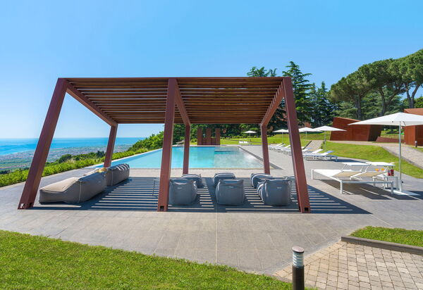 Villa Lime: Activities, Balcony / Terrace / Patio, Building Exterior, Garden, Hot Tub, Main Entrance, Spring, Summer