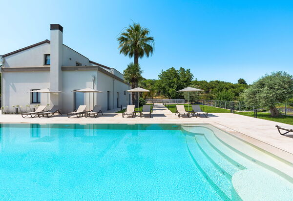 Villa Orchidea: Activities, Amenities, Building Exterior, Garden, Pool, Spring, Summer