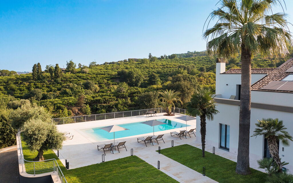 Villa Orchidea: Activities, Amenities, Building Exterior, Garden, Pool, Spring, Summer