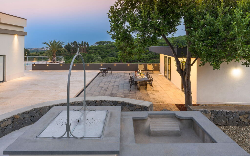 Villa Orchidea: Activities, Amenities, Building Exterior, Garden, Pool, Spring, Summer