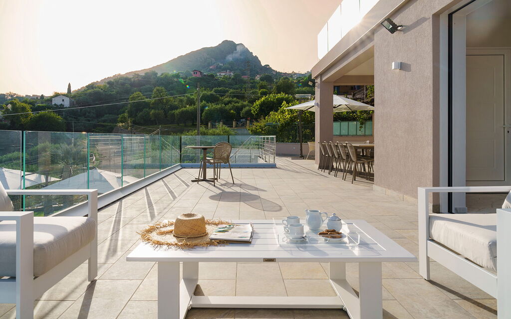 Villa Fico D'india: Activities, Amenities, Building Exterior, Garden, Main Entrance, Spring, Summer