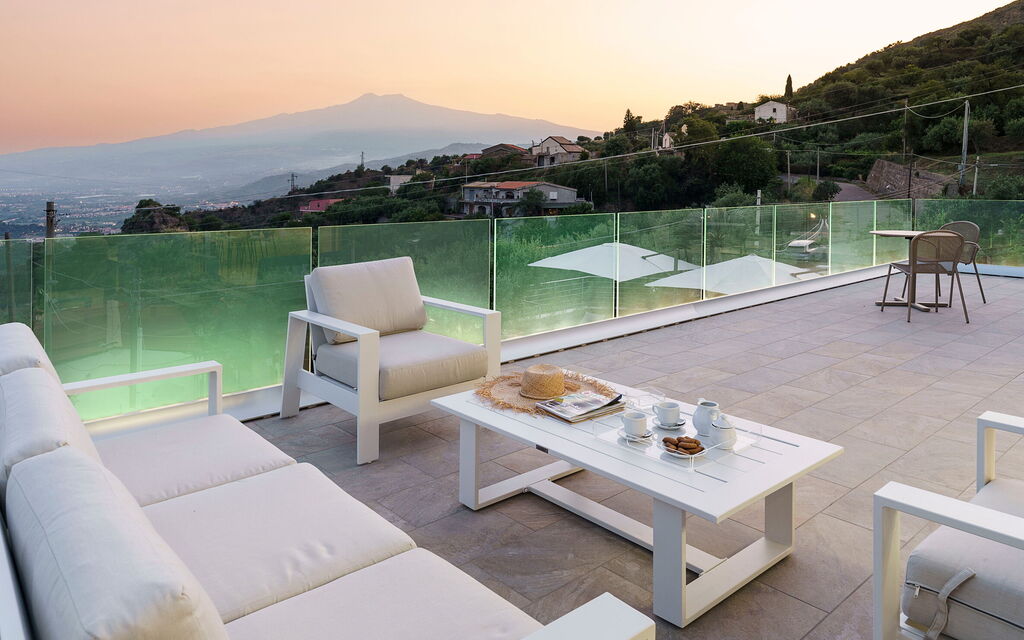 Villa Fico D'india: Activities, Amenities, Building Exterior, Garden, Main Entrance, Spring, Summer