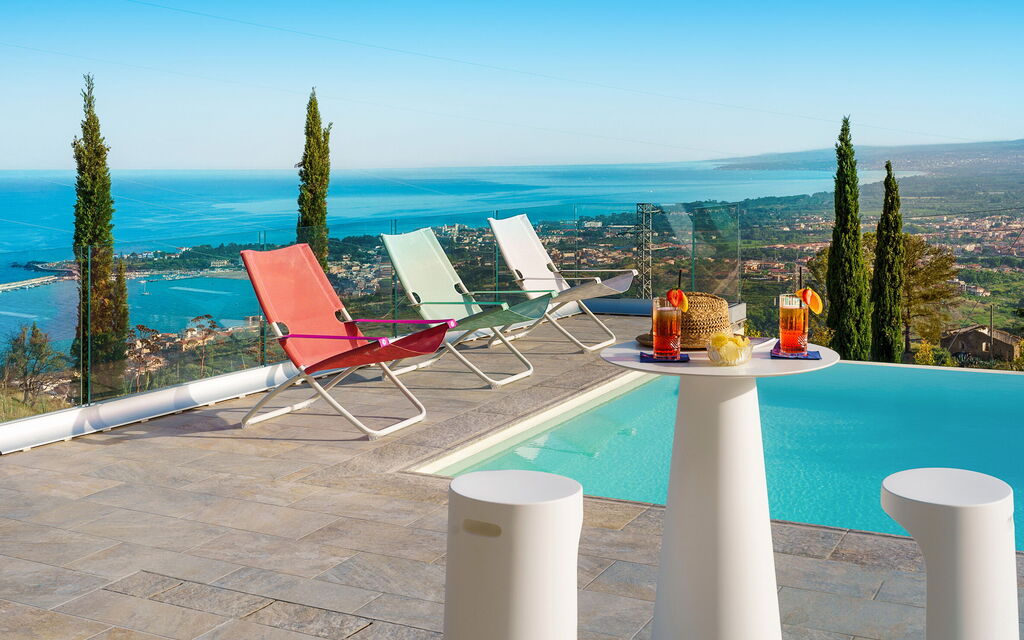 Villa Fico D'india: Activities, Amenities, Building Exterior, Garden, Main Entrance, Spring, Summer