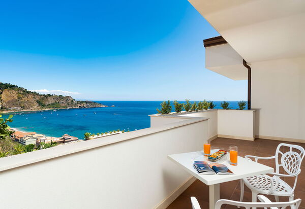 Villa Susina: Activities, Balcony / Terrace / Patio, Building Exterior, Facilities, Pool, Spring, Summer