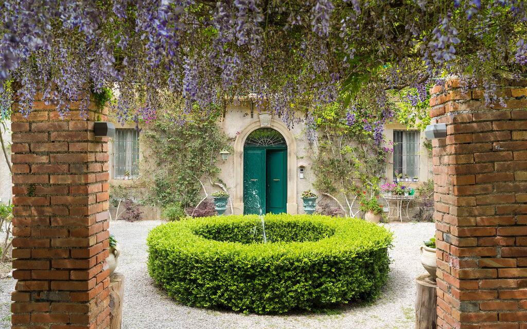 Villa Zenzero: Attività, Caratteristiche, Entrata Principale, Estate, Esterni, Giardino, Piscina, Primavera