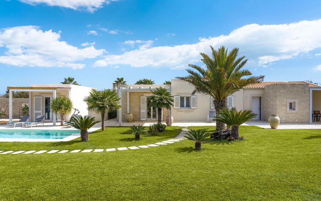 Villa Malva: Activities, Building Exterior, Garden, Pool, Spring, Summer