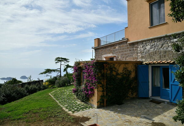 Villa Gallini: Activities, Amenities, Building Exterior, Garden, Pool, Spring, Summer