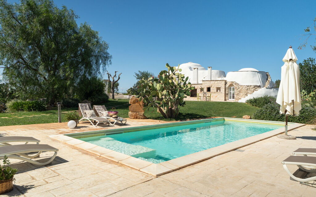 Trullo Padronale: Amenities, Building Exterior, Garden, Kitchen, Main Entrance, Outdoor, Spring, Summer