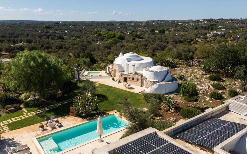 Trullo Padronale: Amenities, Building Exterior, Garden, Kitchen, Main Entrance, Outdoor, Spring, Summer
