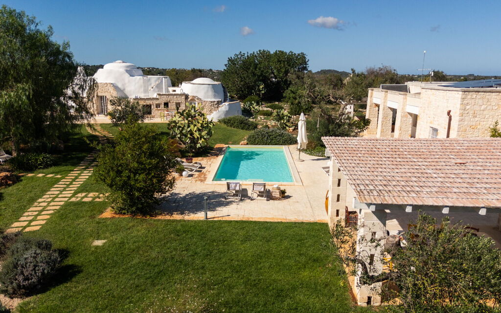 Trullo Padronale: Amenities, Building Exterior, Garden, Kitchen, Main Entrance, Outdoor, Spring, Summer