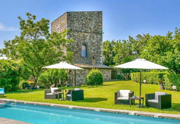 Torre Vitagliano Resort: Attività, Benessere, Caratteristiche, Entrata Principale, Estate, Esterni, Giardino, Primavera