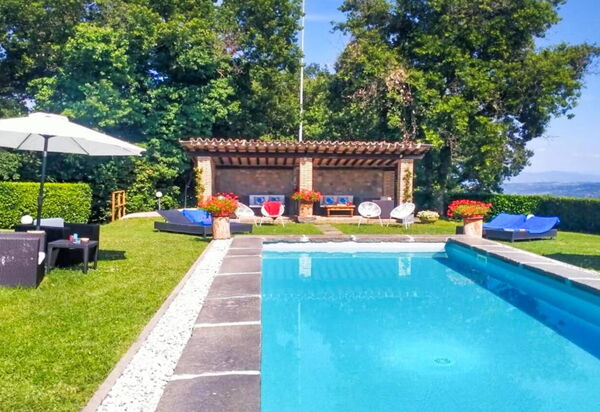 Torre Vitagliano Resort: Attività, Benessere, Caratteristiche, Entrata Principale, Estate, Esterni, Giardino, Primavera