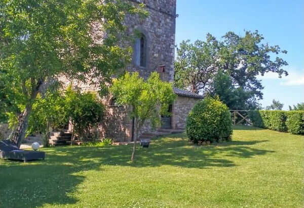 Torre Vitagliano Resort: Attività, Benessere, Caratteristiche, Entrata Principale, Estate, Esterni, Giardino, Primavera