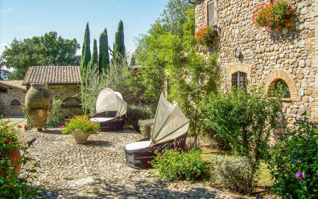 Torre Vitagliano Resort: Activities, Amenities, Building Exterior, Garden, Main Entrance, Spring, Summer, Wellness