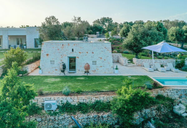 Lamia Padronale: Amenities, Building Exterior, Garden, Pool, Room Detail, Spring, Summer