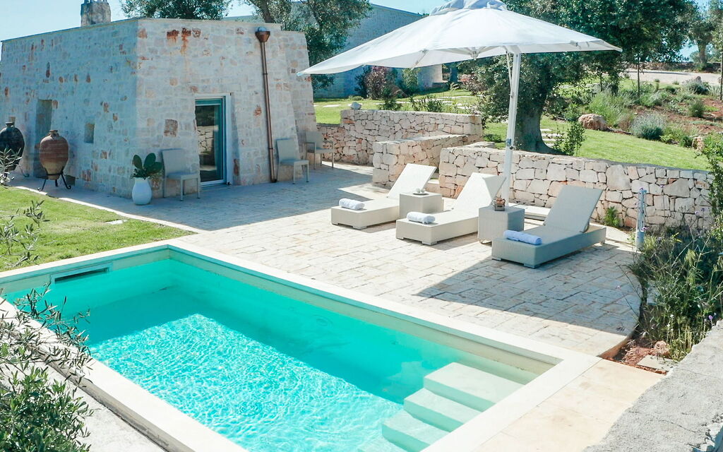Lamia Padronale: Caratteristiche, Dettagli della stanza, Estate, Esterni, Giardino, Piscina, Primavera