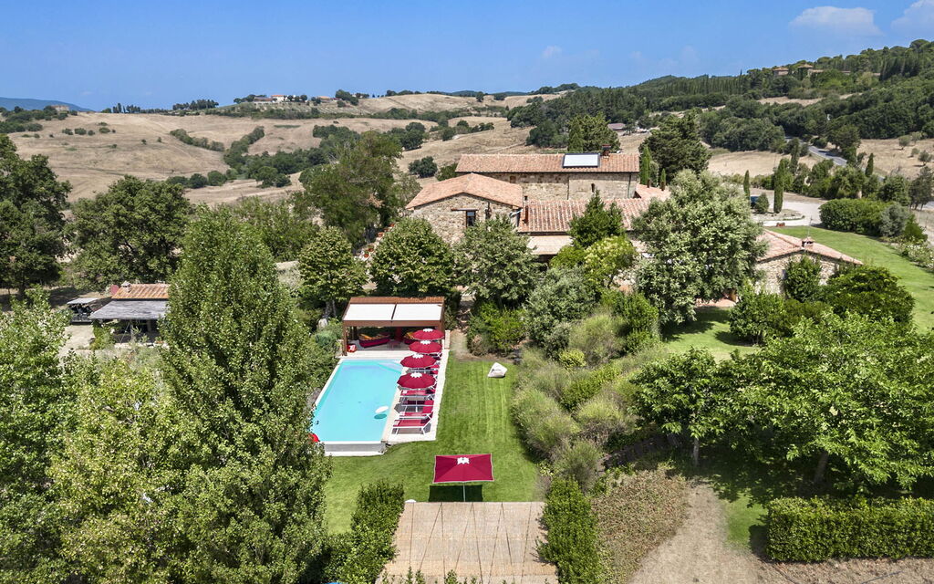 Villa San Gioacchino: all'aperto, Cucina, Entrata Principale, Estate, Esterni, Piscina, Primavera