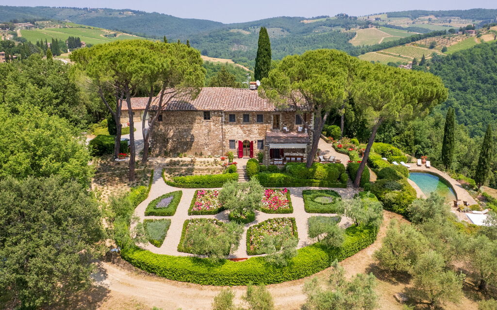 Villa Dei Corticelli: Amenities, Animals, Balcony / Terrace / Patio, Building Exterior, Facilities, Main Entrance, Outdoor, Pool, Room Detail, Spring, Summer