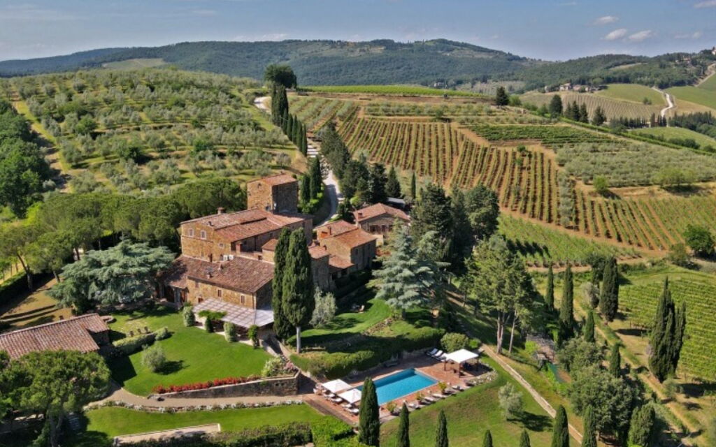 Villa Cavresa: Amenities, Building Exterior, Outdoor, Room Detail, Spring, Summer