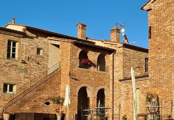 Casale Cardini: all'aperto, Attività, Caratteristiche, Estate, Esterni, Primavera