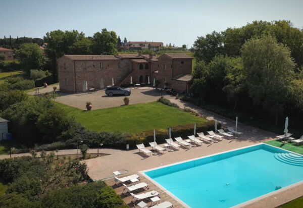 Casale Cardini: all'aperto, Attività, Caratteristiche, Estate, Esterni, Primavera