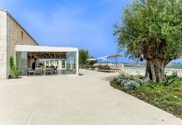 Villa Love: Bedroom, Building Exterior, People, Pool, Spring, Summer, Wellness